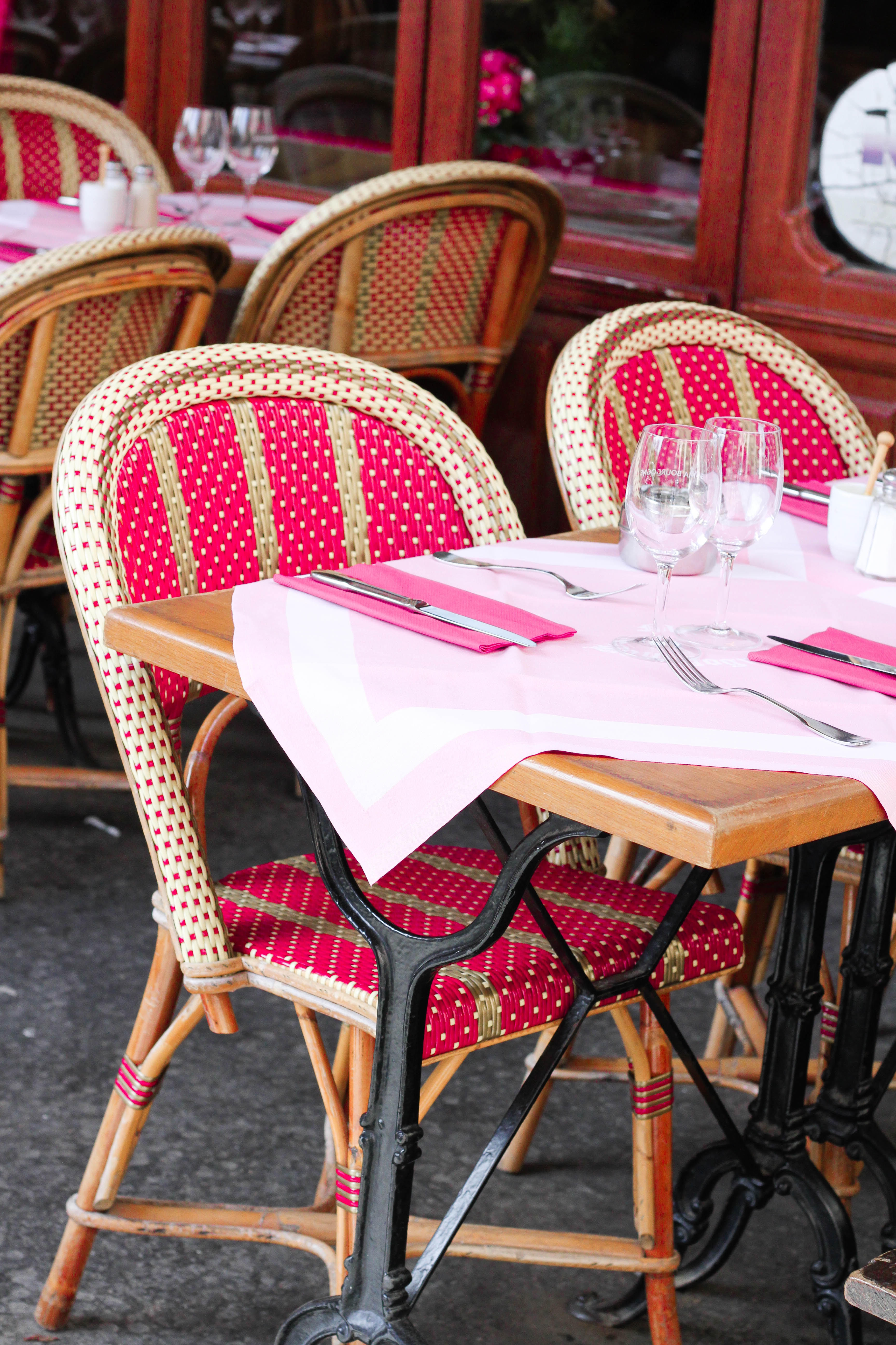 chaise-restaurant-rose